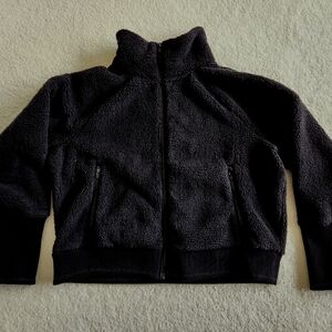 LAST CHANCE- Athleta Cozy Cropped Black Sherpa Jacket